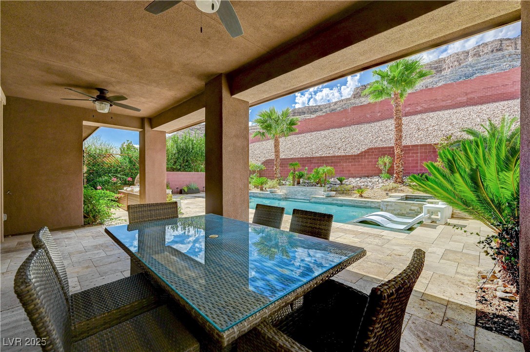5671 Mesa Mountain Drive