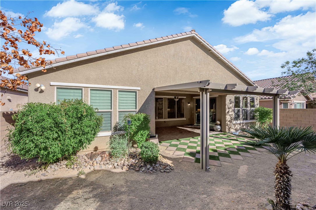 141 Outcrop Ridge Avenue
