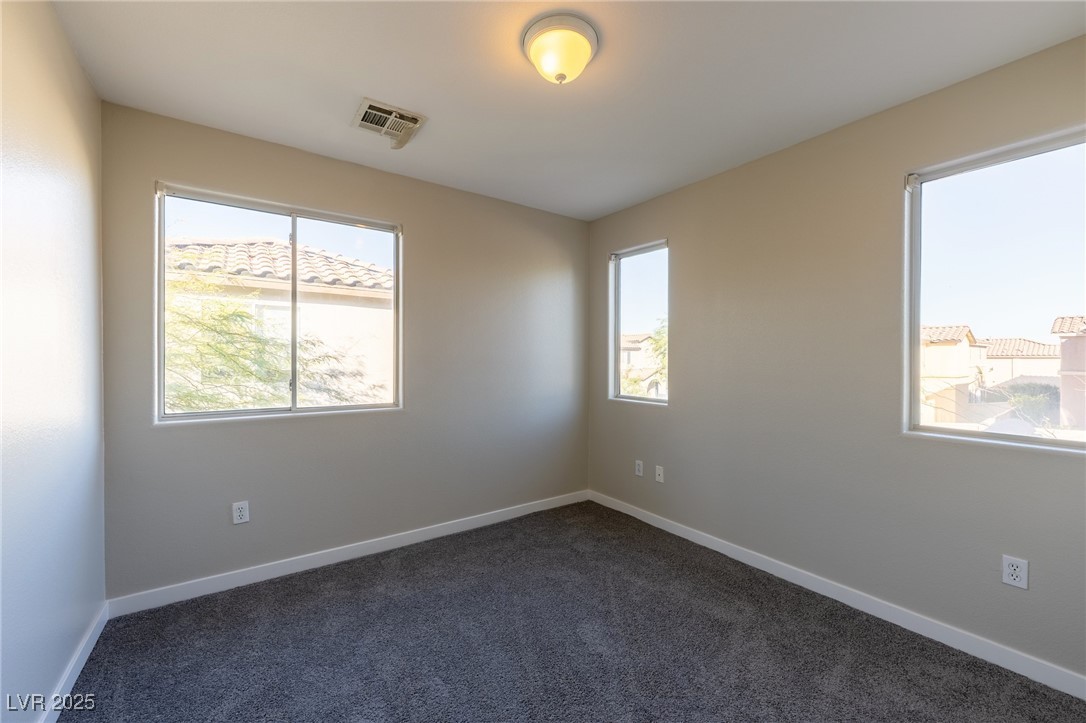 8177 Amphora Street
