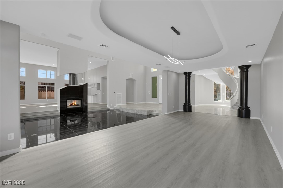 3860 Hildebrand Lane