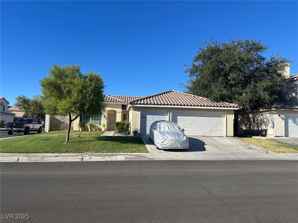 6119 Shadow Oak Drive