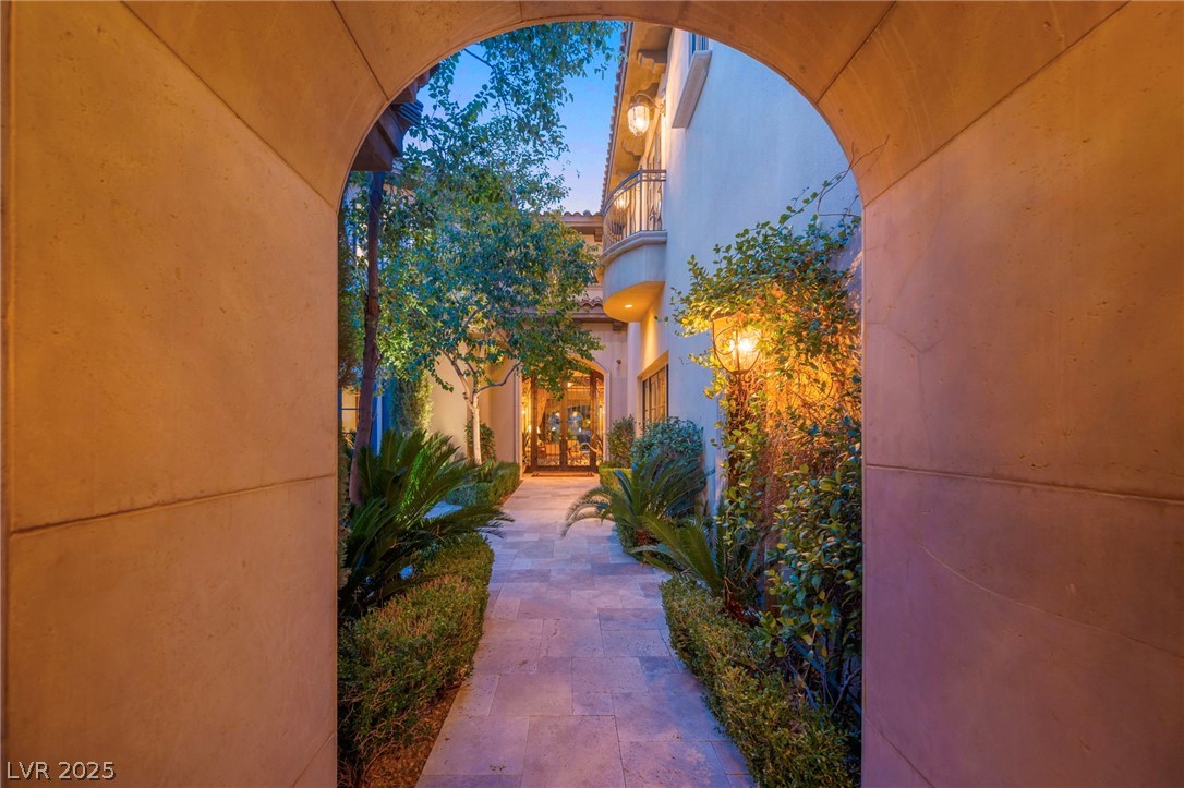 1793 Anelli Court