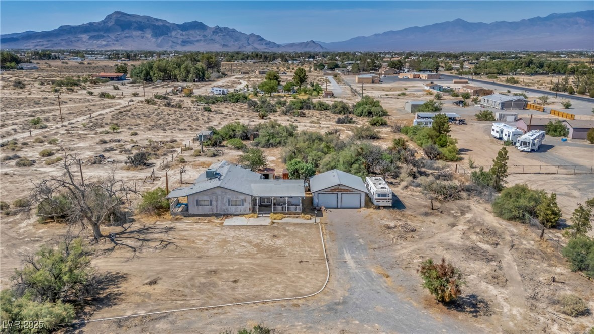 2090 Shady Lane