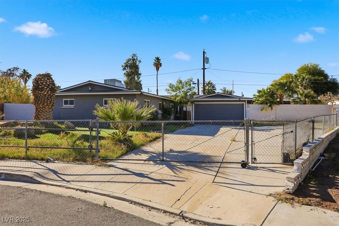 4044 Pepe Circle