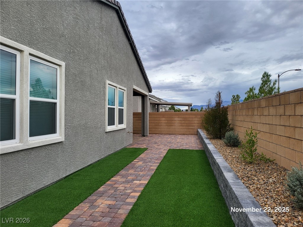 8988 Indigo Rose Street