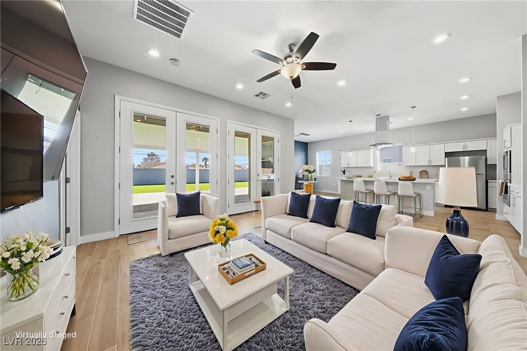 3849 Tumbleweed Avenue