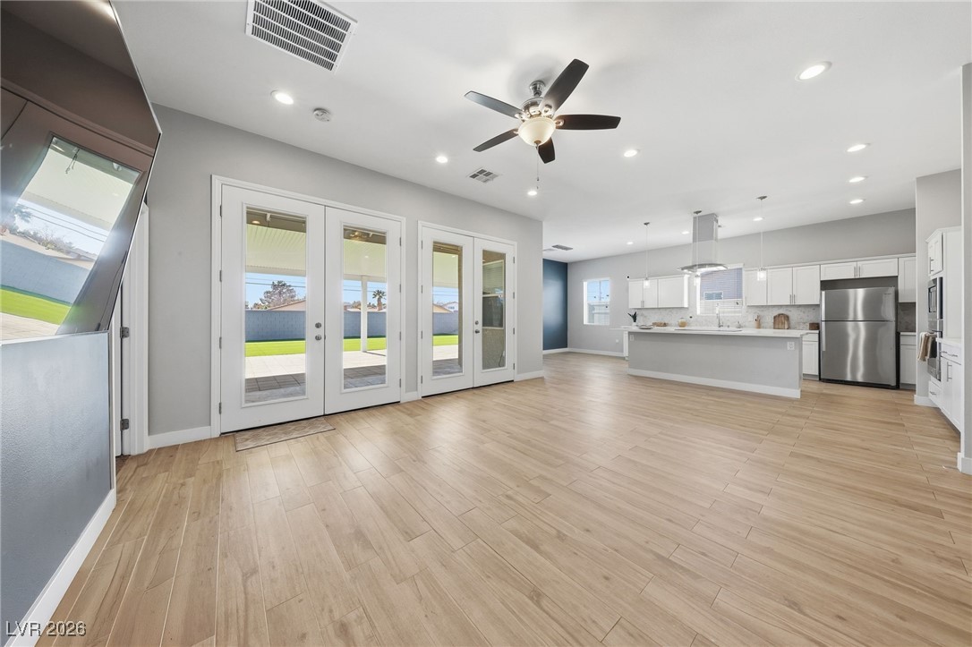3849 Tumbleweed Avenue