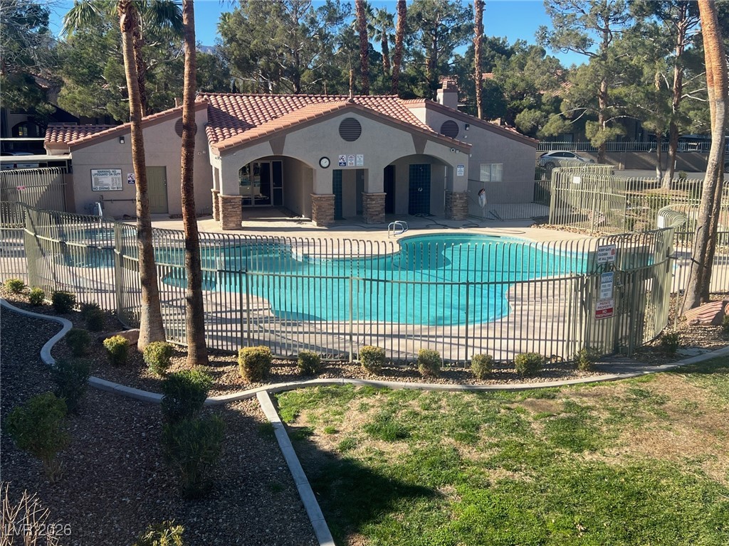 2111 Sealion Drive 208