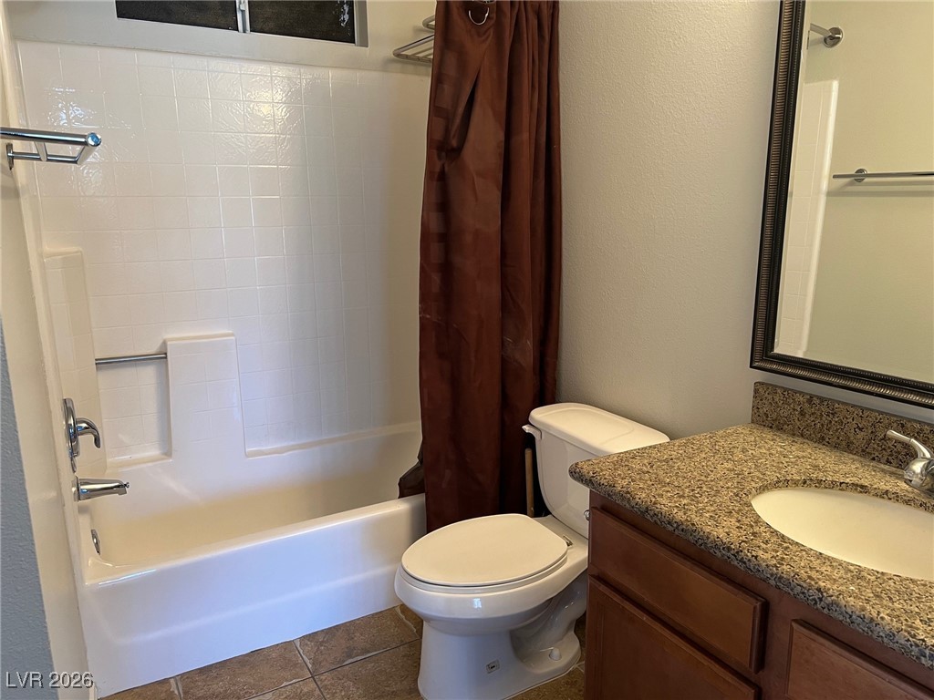 2111 Sealion Drive 208