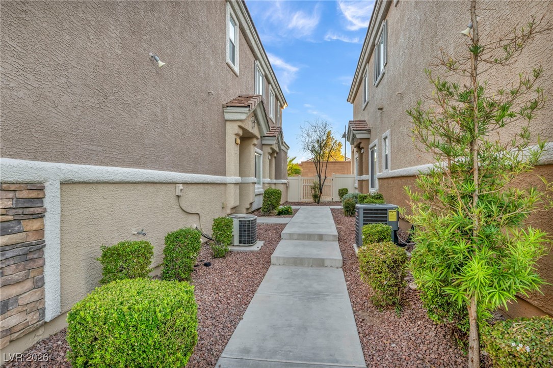 8825 Traveling Breeze Avenue 102