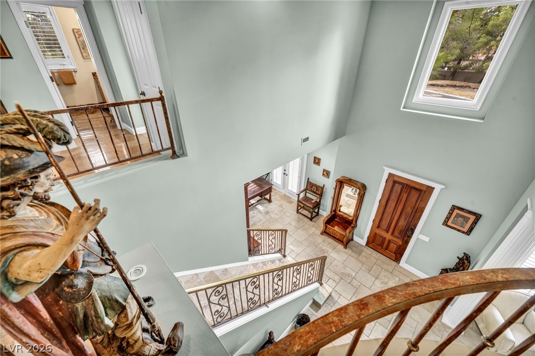 9048 Opus Drive