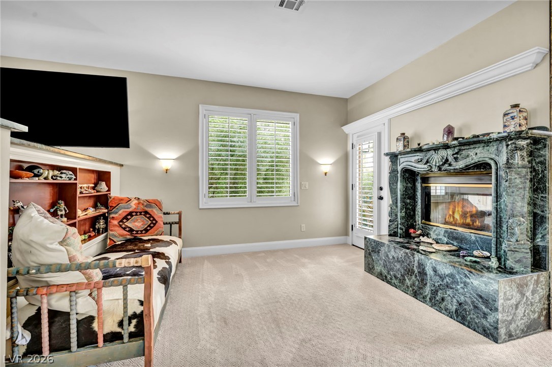 9048 Opus Drive