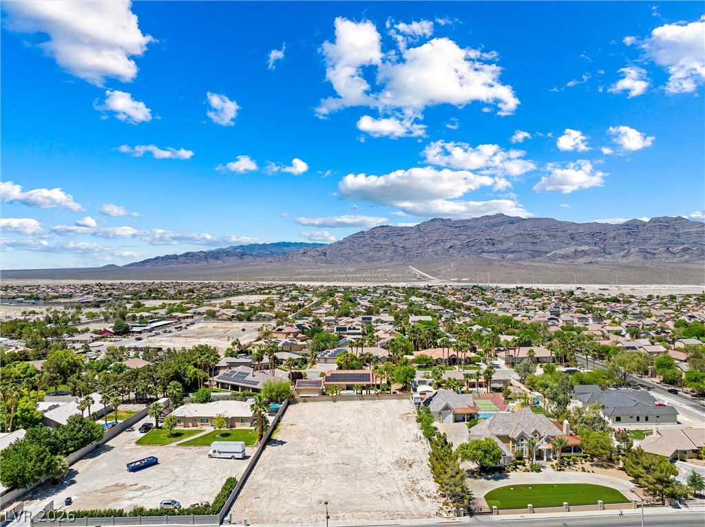 5200 Grand Teton Drive