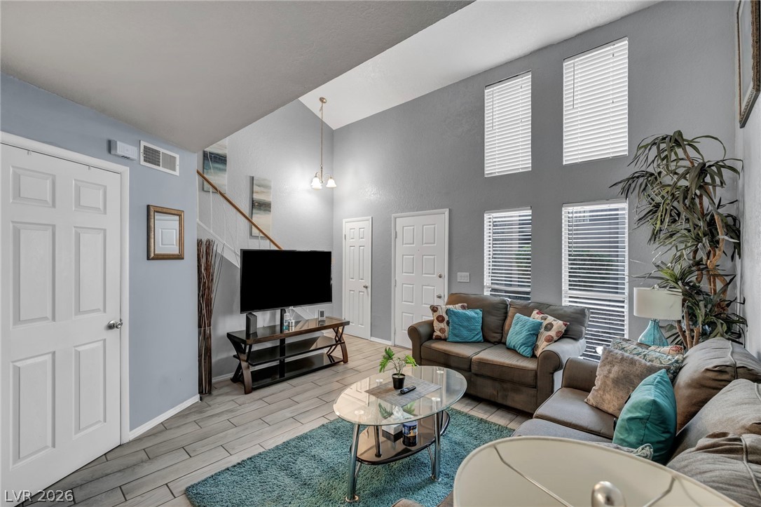 446 Sellers Place