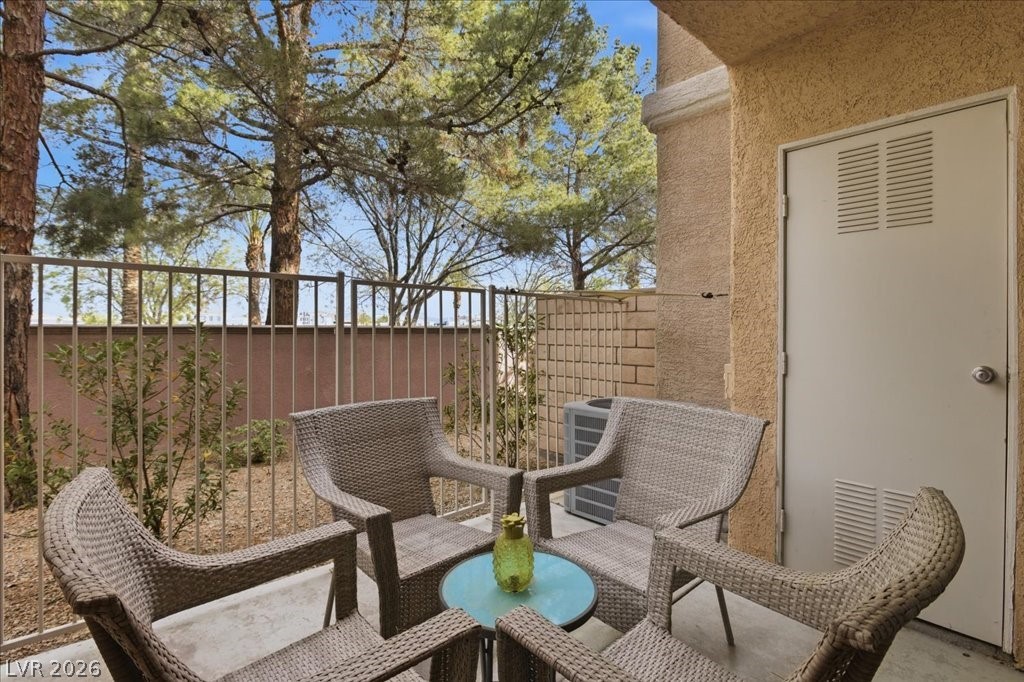 251 South Green Valley Parkway 5311