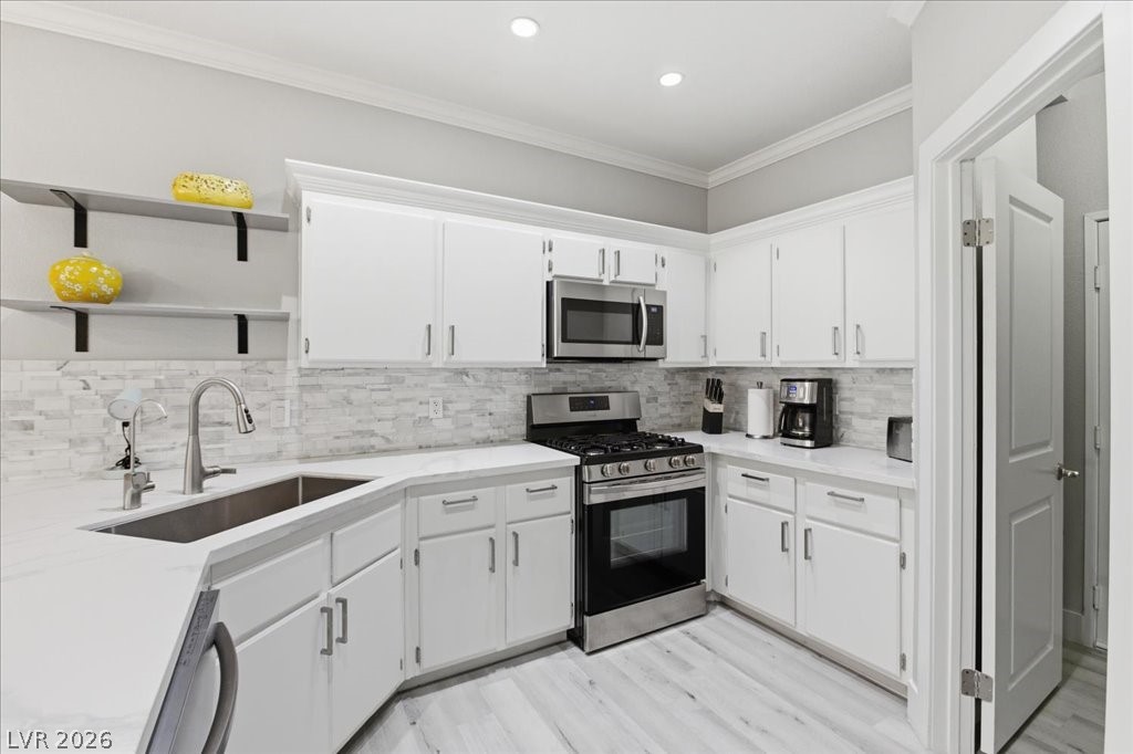 251 South Green Valley Parkway 5311