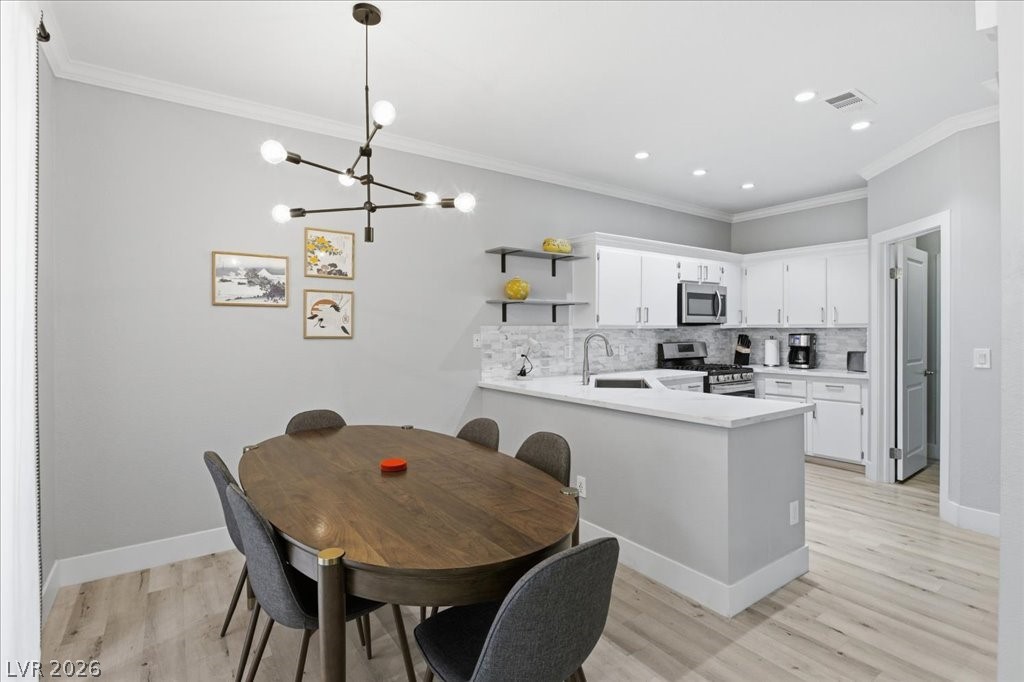 251 South Green Valley Parkway 5311