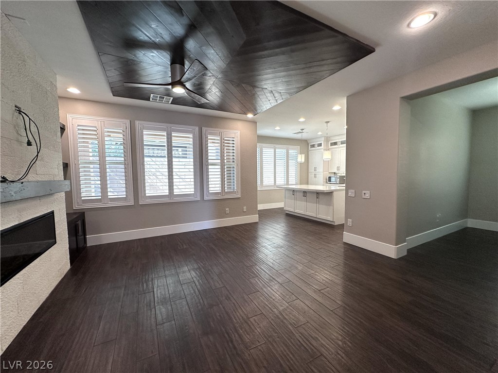 11244 Lompoc Court