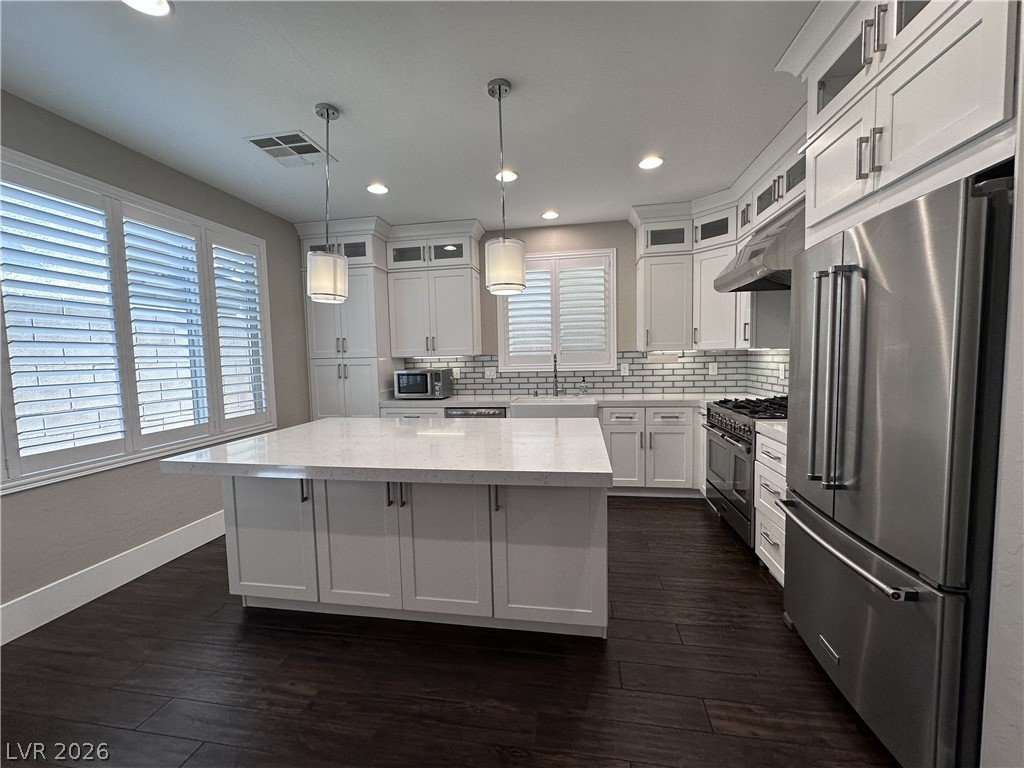 11244 Lompoc Court