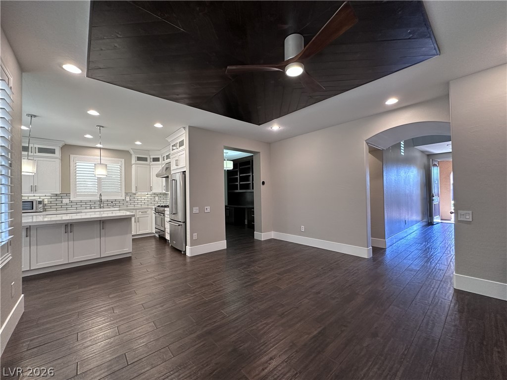 11244 Lompoc Court
