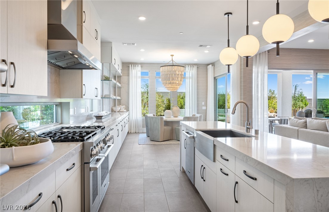 10734 Rolling Vista Drive
