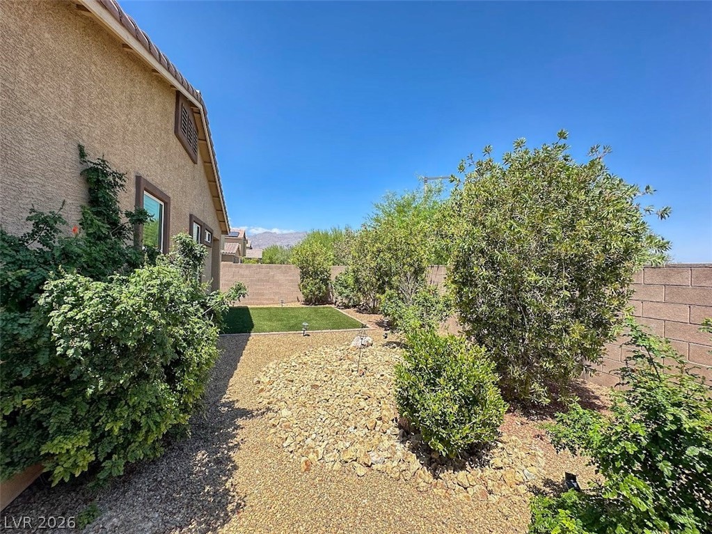 7728 Bandon Cliffs Street
