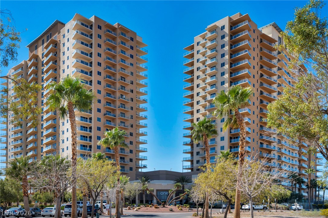 8255 Las Vegas Boulevard 719