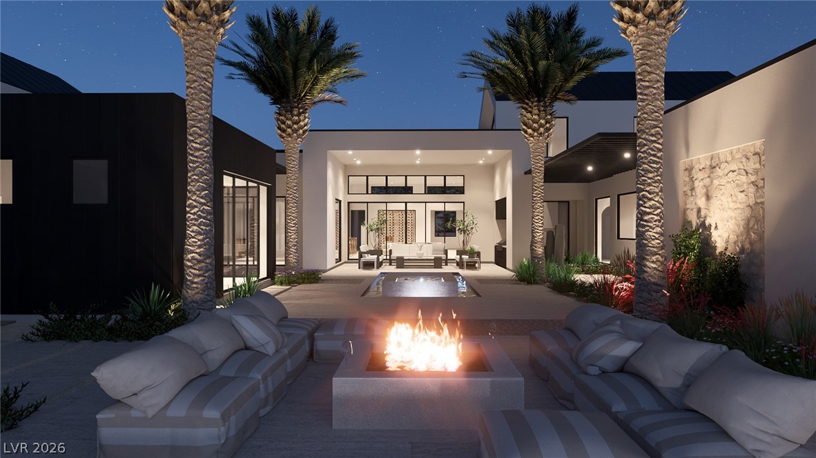 4201 North Grand Canyon Drive