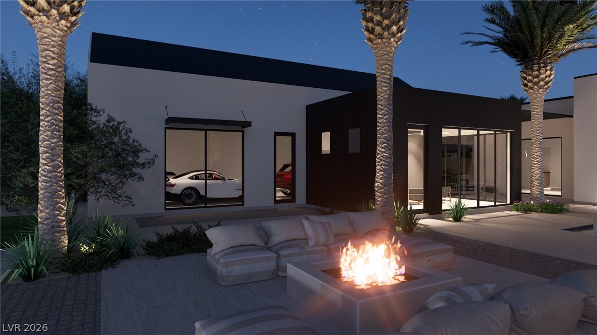 4201 North Grand Canyon Drive