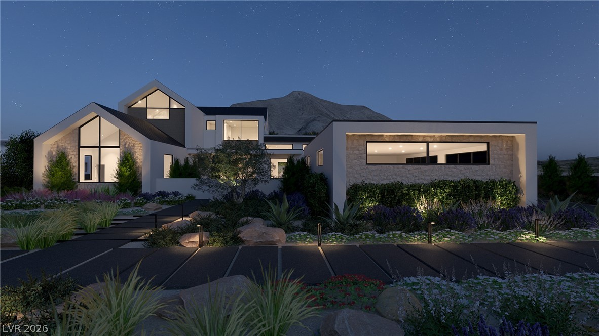 4201 North Grand Canyon Drive