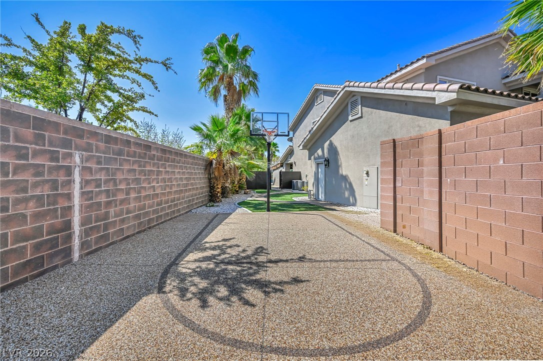 10150 Elizabeth Ann Lane