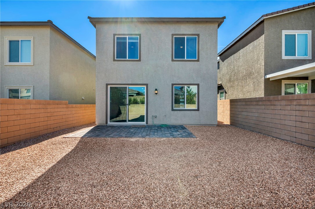 8843 Roadrunner Ravine Street