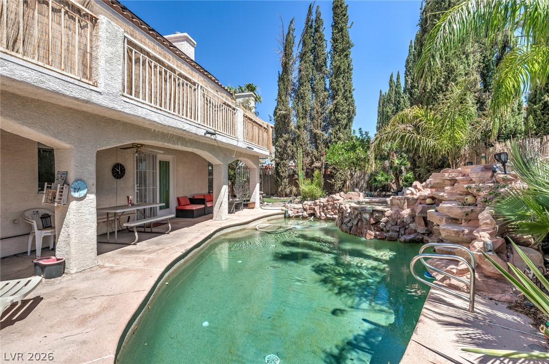 3486 Artemis Street