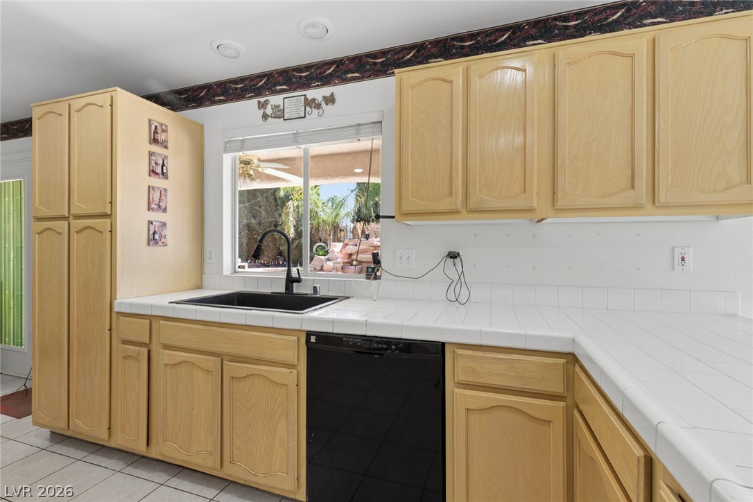 3486 Artemis Street