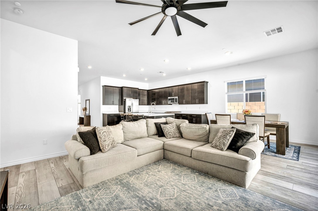 64 Reverie Heights Avenue