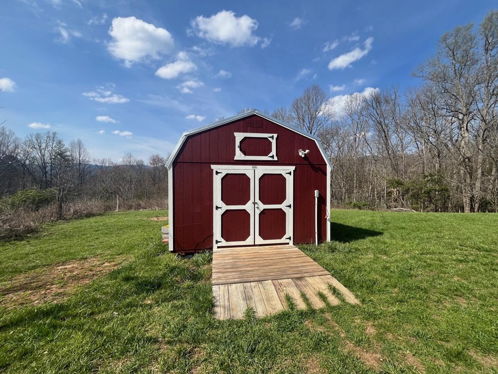 142 Arrowhead Trail