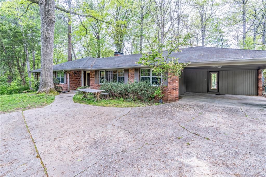 6858 Brandon Mill Road