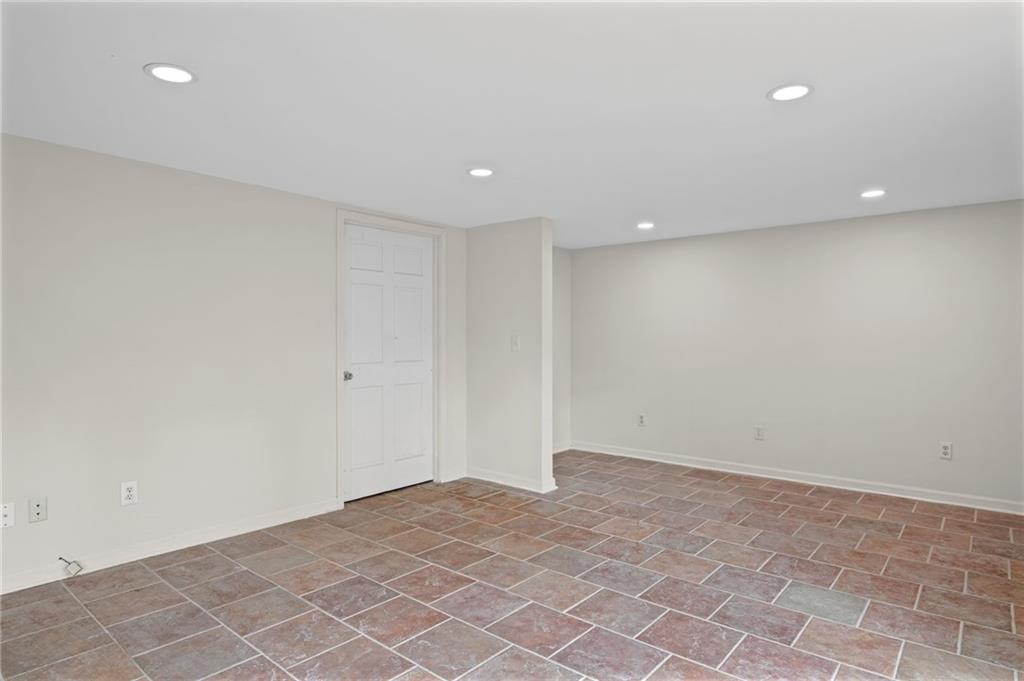 6255 Mountain Brook Lane