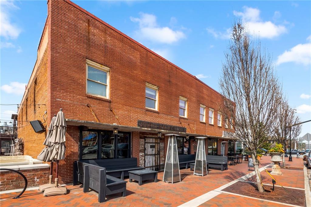 140 N Bluff