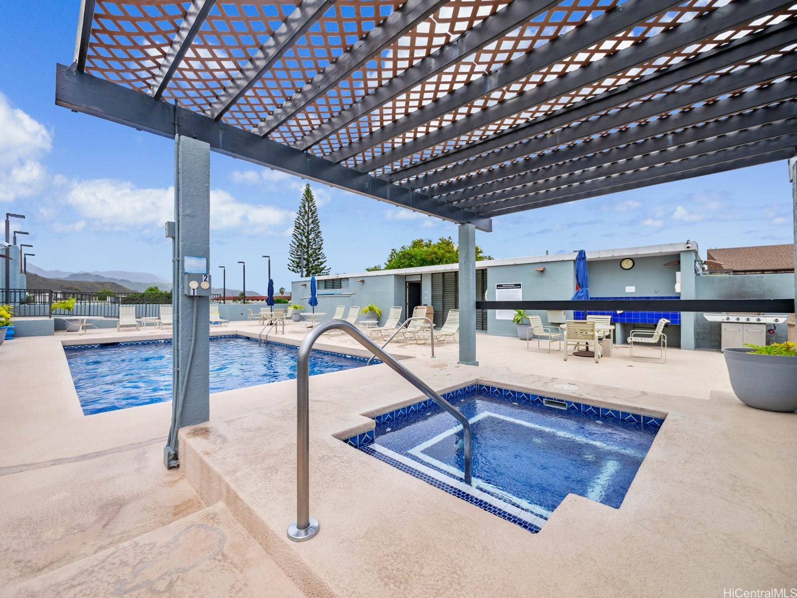 1030 Aoloa Place 412A