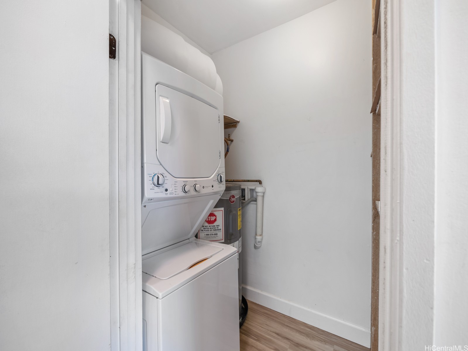 1030 Aoloa Place 412A