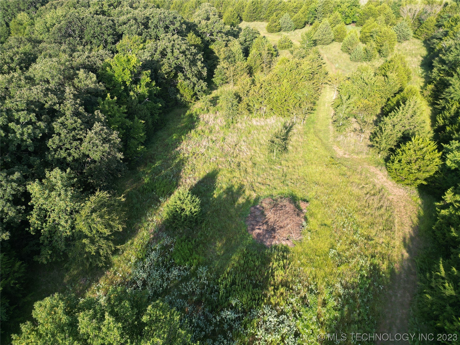 16340 County Road 1565