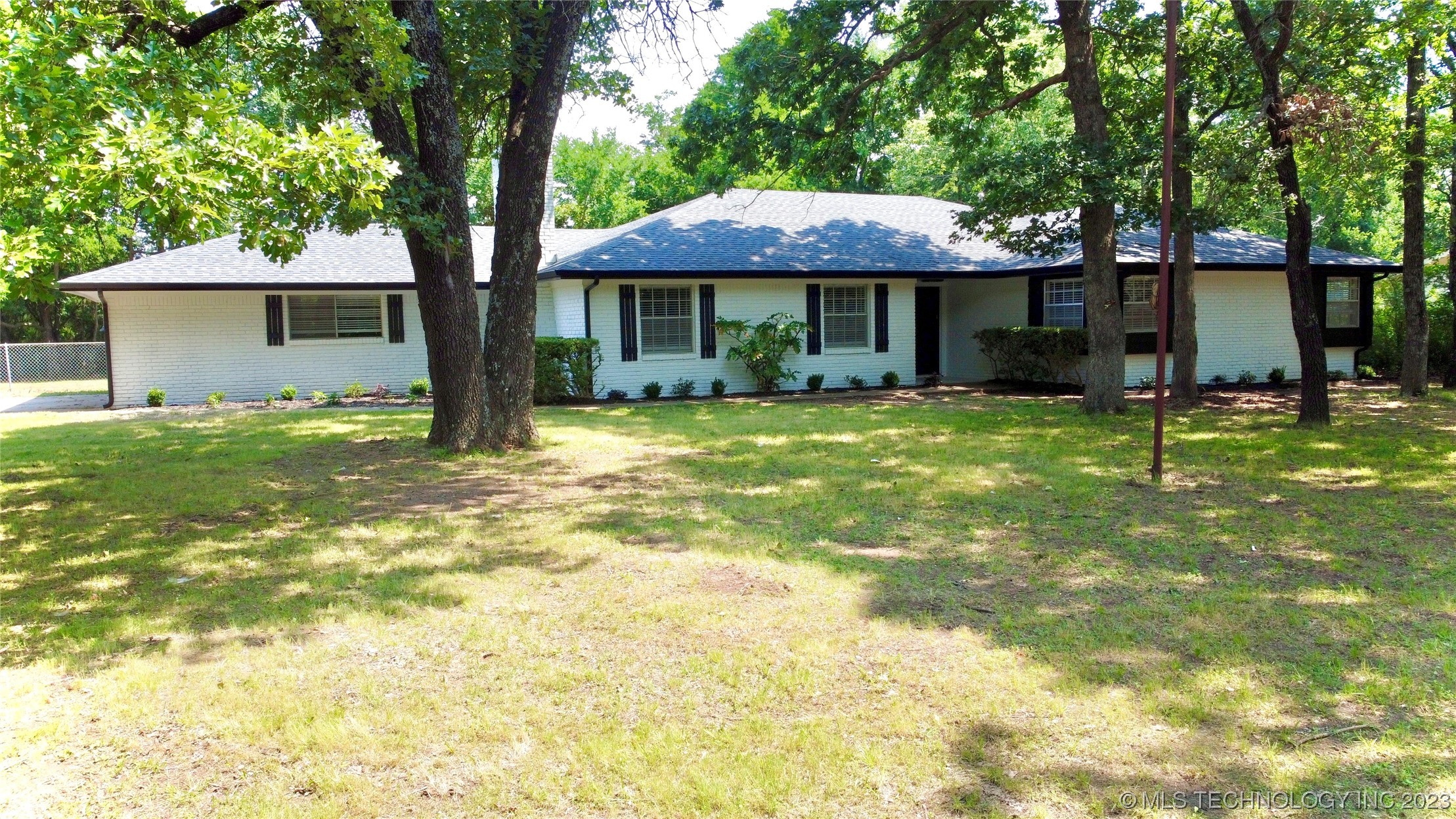 16340 County Road 1565