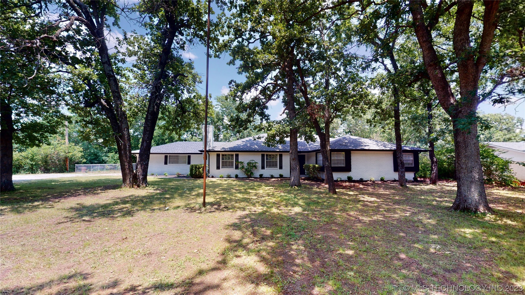 16340 County Road 1565