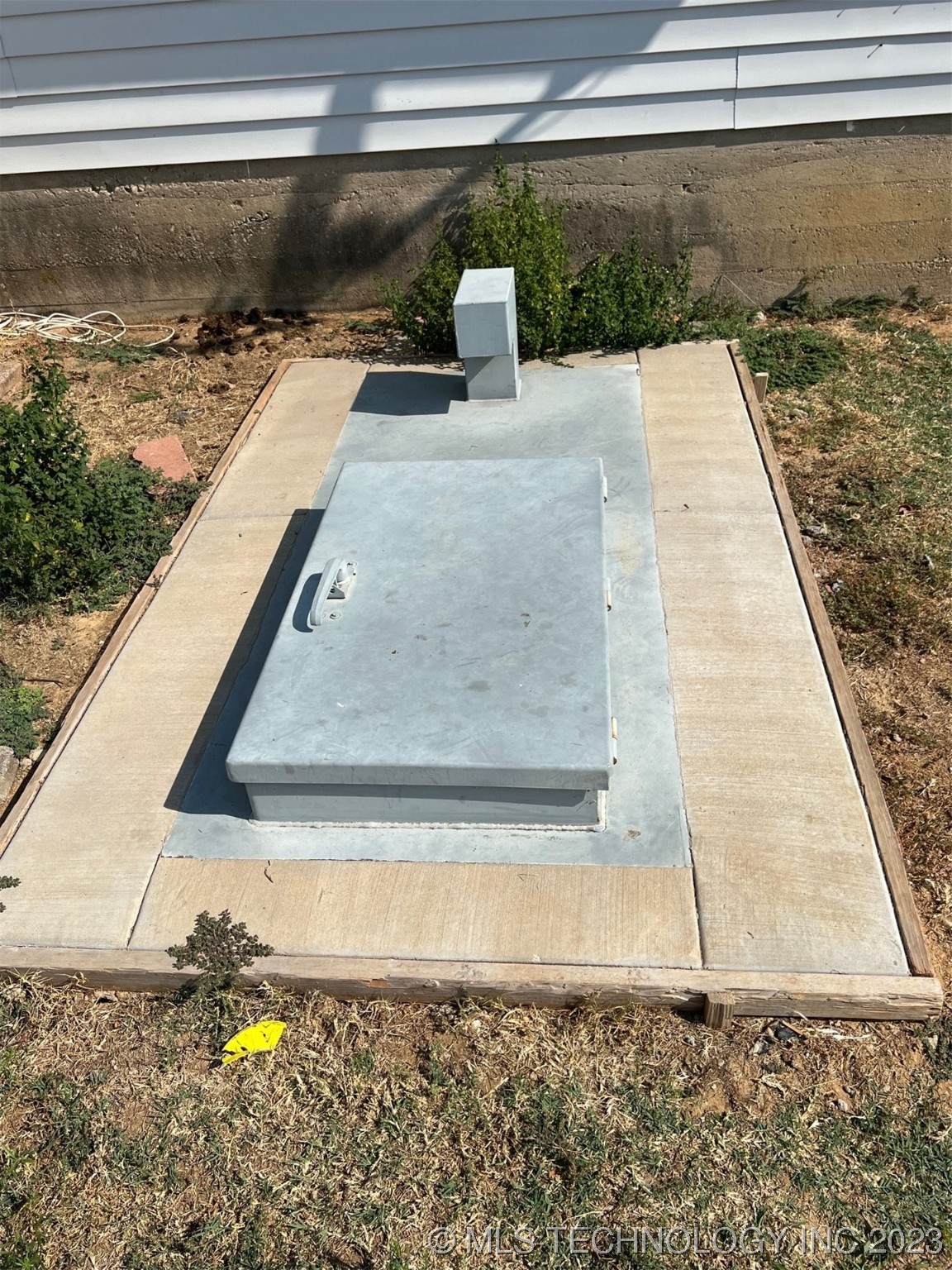 9777 County Road 1570