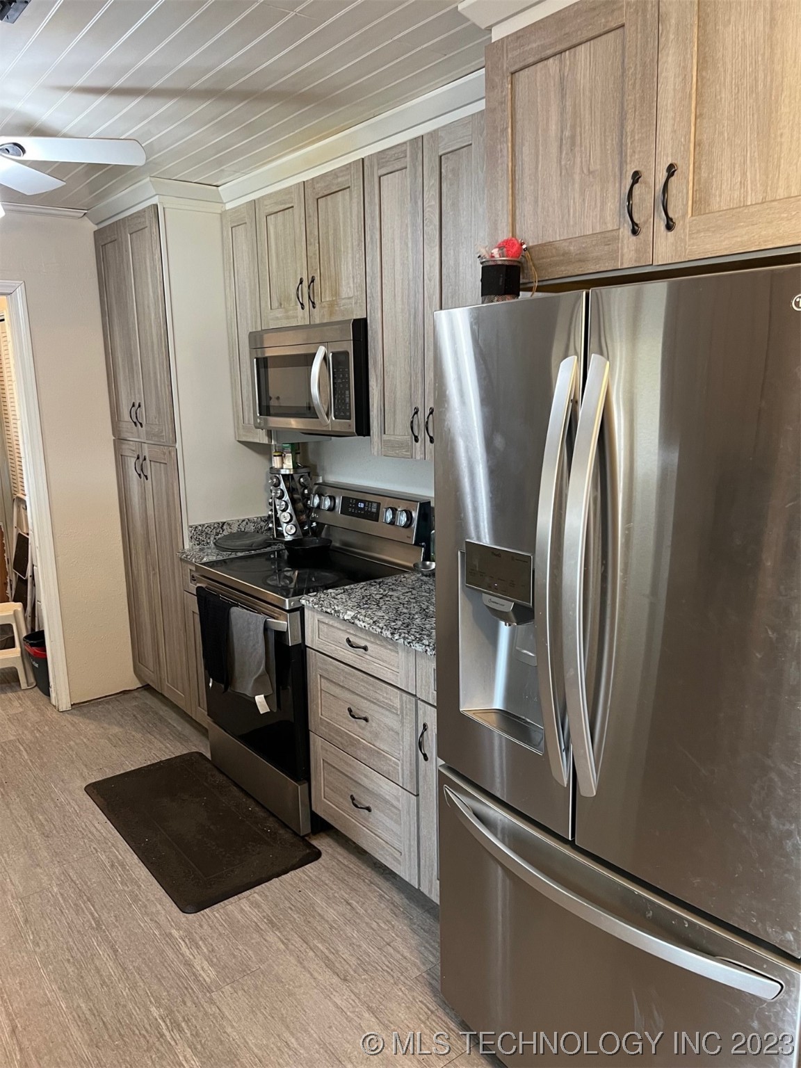 9777 County Road 1570