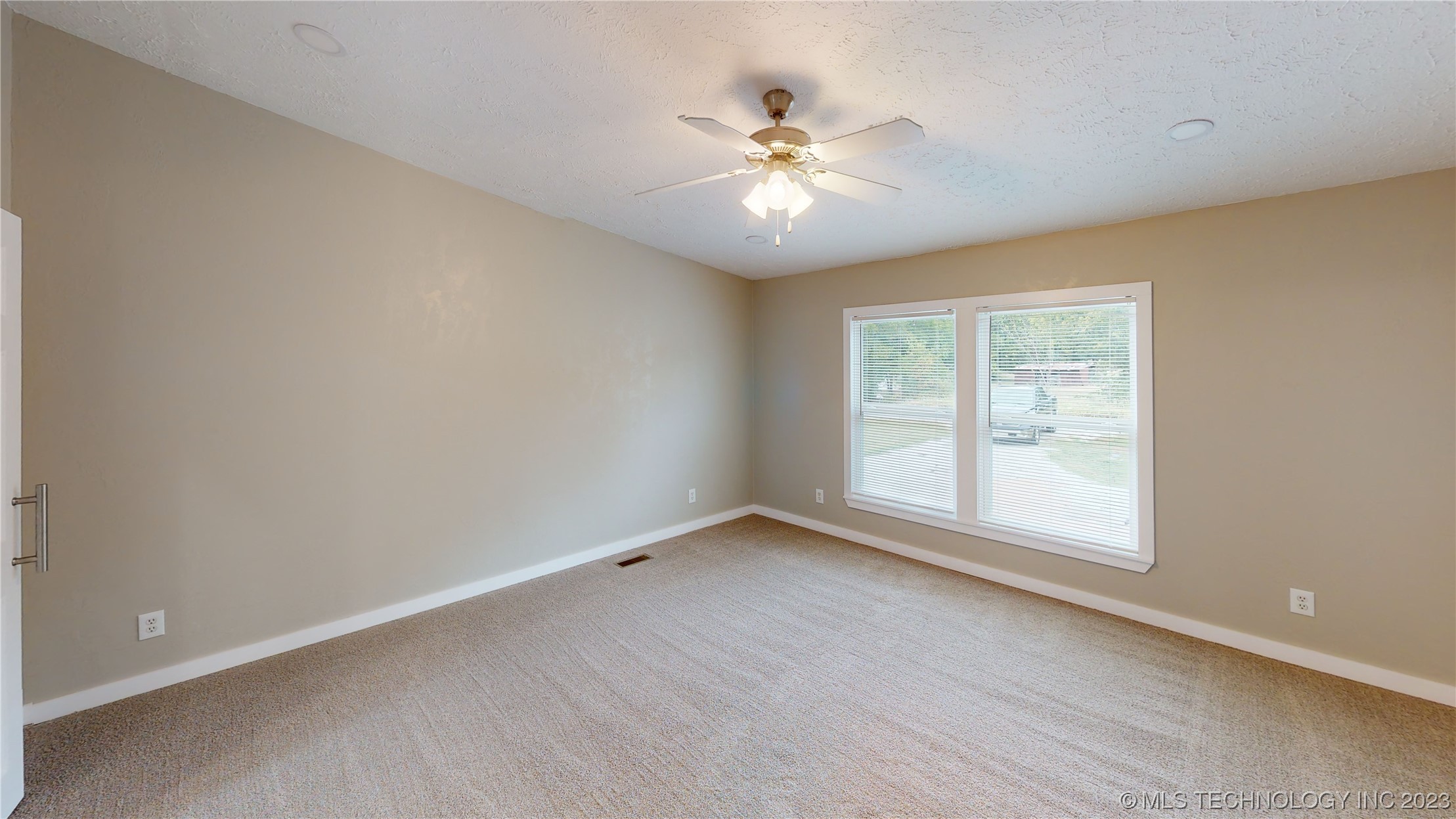 18939 County Road 1581