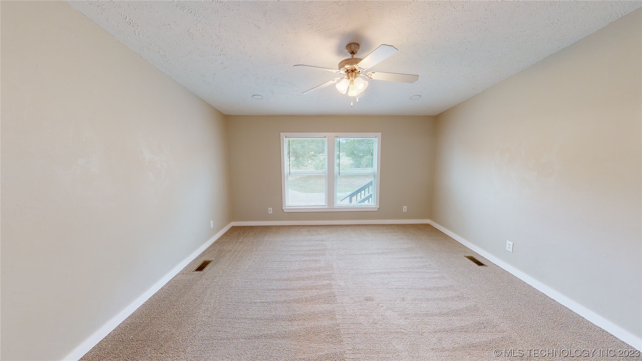 18939 County Road 1581