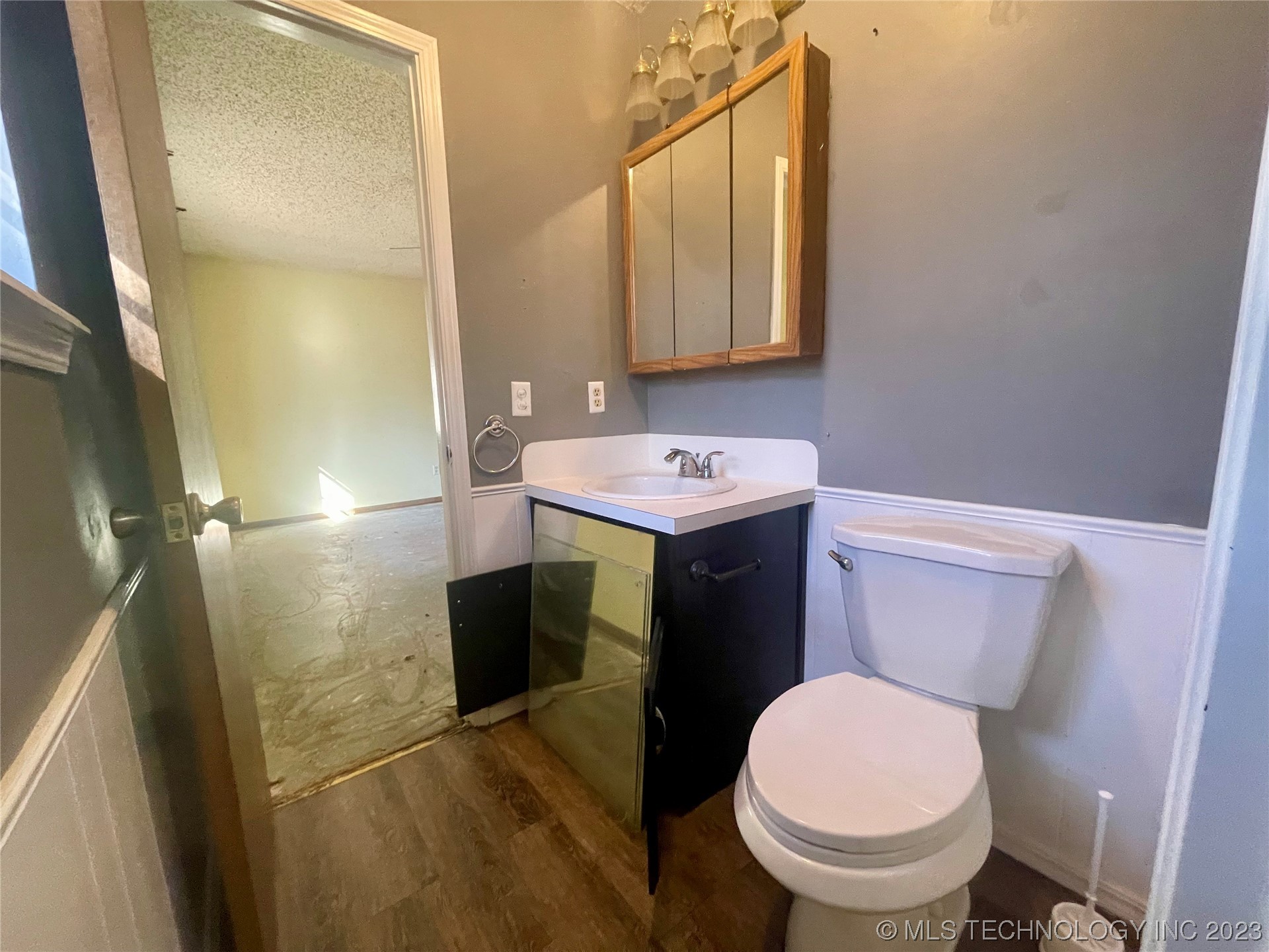 15795 County Road 1570