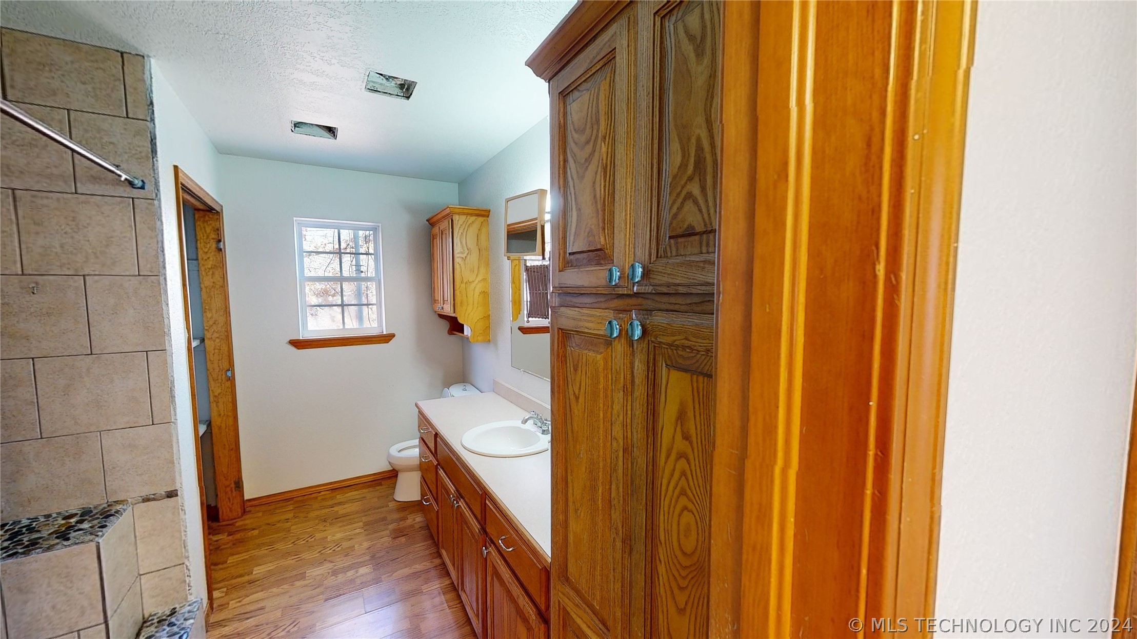 18640 County Road 3645 Loop